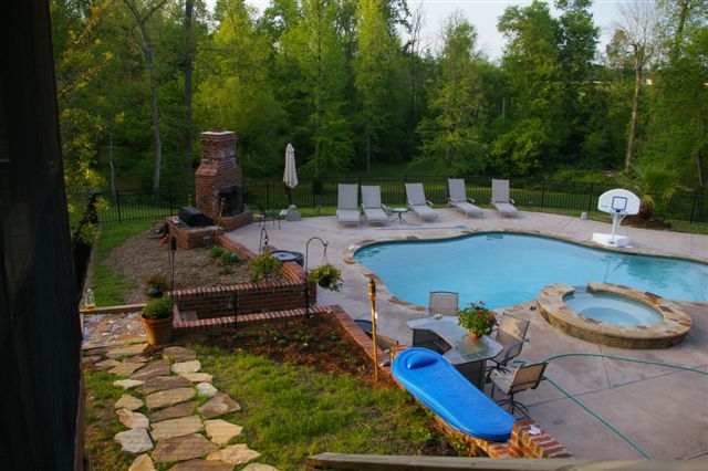 Retaining Wall & Pool Deck